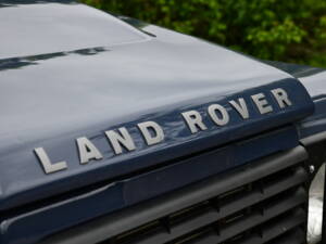 Image 10/18 of Land Rover Defender 90 TD4 (2010)