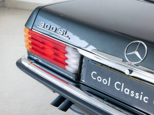 Image 27/30 of Mercedes-Benz 300 SL (1987)