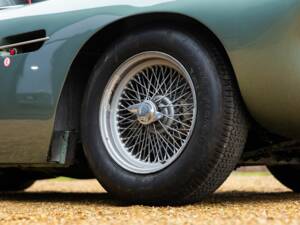 Image 46/50 de Aston Martin DB 4 Lightweight (1961)