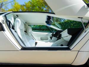 Image 19/20 of Lamborghini Countach 5000 S (1983)