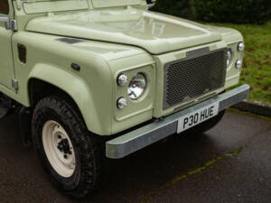 Bild 8/50 von Land Rover Defender 90 (1996)