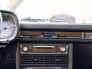 Immagine 56/80 di BMW 3,0 Si (1975)