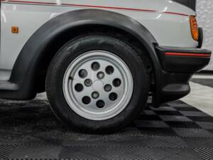 Image 29/50 de Ford Fiesta XR2 (1987)