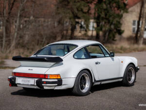 Image 13/46 of Porsche 911 Turbo 3.3 (1980)