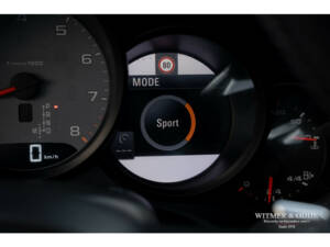 Image 33/38 of Porsche 911 Carrera 4S (2017)