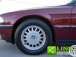 Imagen 7/10 de BMW 740iL (1994)