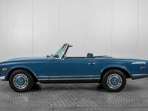 Image 9/50 of Mercedes-Benz 280 SL (1969)