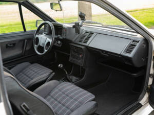 Bild 25/35 von Volkswagen Scirocco II 1.8 (1989)
