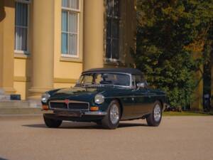 Image 48/50 de MG MGB GT (1974)