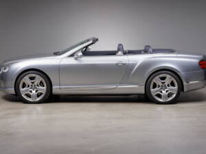 Afbeelding 5/41 van Bentley Continental GTC W12 (2014)