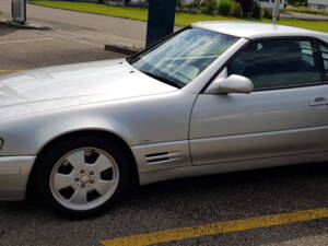 Image 2/12 of Mercedes-Benz SL 280 (2000)