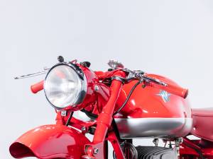 Image 33/42 of MV Agusta DUMMY (1955)