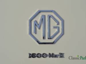 Image 47/49 of MG MGA 1600 (1961)