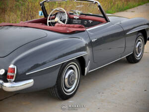 Image 49/59 of Mercedes-Benz 190 SL (1958)