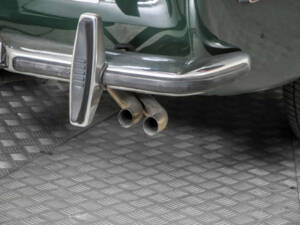 Image 35/50 of Volvo 1800 E (1971)