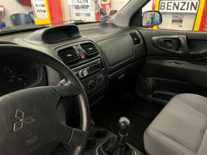 Image 9/15 of Mitsubishi Space Star 1.3 (2003)
