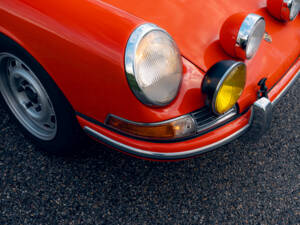 Image 38/63 of Porsche 911 R (1967)