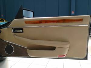 Image 33/70 of Jaguar XJ-S Convertible (1988)