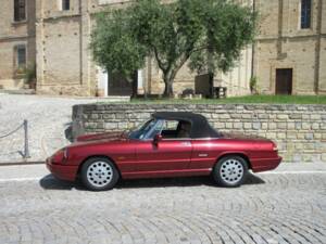 Bild 16/26 von Alfa Romeo 2.0 Spider (1990)