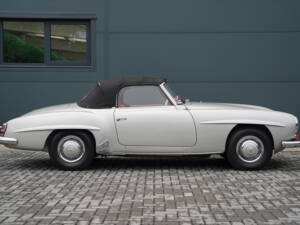 Image 26/50 of Mercedes-Benz 190 SL (1960)