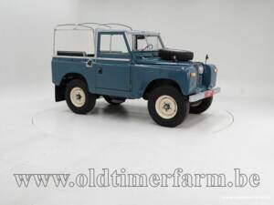 Image 3/15 de Land Rover 88 (1965)