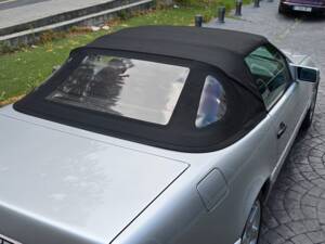 Image 56/61 of Mercedes-Benz SL 320 &quot;Mille Miglia&quot; (1995)