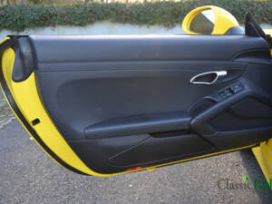 Image 27/50 of Porsche Boxster S (2013)