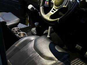 Image 57/62 de Land Rover Defender 90 (2003)