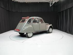 Image 2/15 de Citroën 2 CV  AZ (1966)