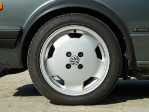 Image 20/50 of Volkswagen Golf I Cabrio GLi 1.8 (1983)