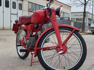 Image 8/22 of Moto Guzzi DUMMY (1960)