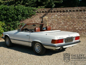 Image 29/50 de Mercedes-Benz 380 SL (1982)