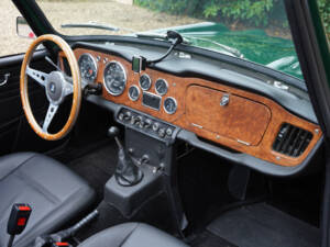 Immagine 45/50 di Triumph TR 4A IRS (1966)