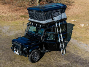 Bild 3/5 von Land Rover Defender 90 TD4 (2009)