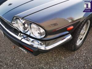 Image 50/70 of Jaguar XJ-S Convertible (1988)