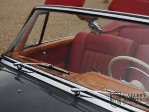 Bild 50/50 von Mercedes-Benz 220 SE Cabriolet (1960)