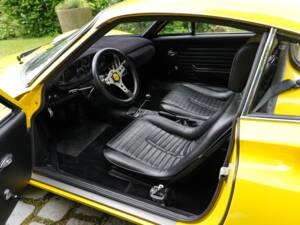 Image 2/16 of Ferrari Dino 246 GT (1971)