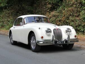 Immagine 1/15 di Jaguar XK 150 SE FHC (1960)