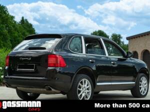 Bild 7/15 von Porsche Cayenne S (2003)