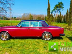 Immagine 3/10 di Rolls-Royce Silver Shadow II (1980)