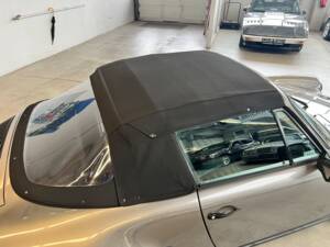 Image 40/71 de Porsche 911 SC 3.0 (1983)