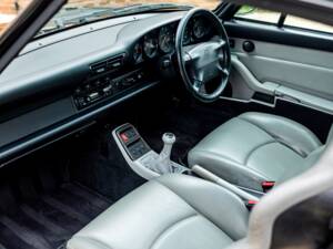 Bild 8/18 von Porsche 911 Carrera (1995)