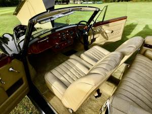 Bild 35/50 von Bentley S 1 Continental Drophead Coupé (1955)