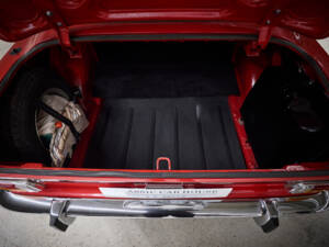 Image 71/98 de Opel Kadett 1,1 SR Rallye (1968)