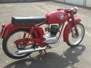 Image 4/13 of MV Agusta DUMMY (1957)