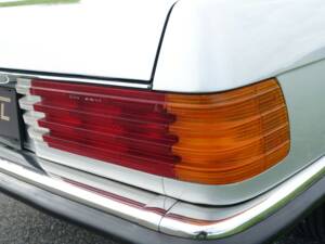 Image 20/37 of Mercedes-Benz 450 SL (1978)