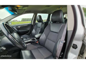 Image 26/46 de Volvo V 70 2.4 (2004)