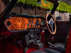 Image 4/41 of Triumph TR 6 (1972)
