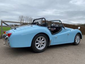 Image 3/37 of Triumph TR 3A (1958)