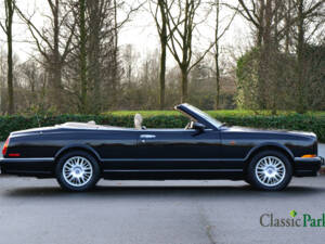 Image 17/50 of Bentley Azure (1997)